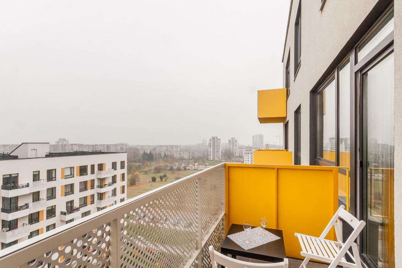 Apartments Vilnius 1 Near Center With A Roof Terrace And Parking Bagian luar foto