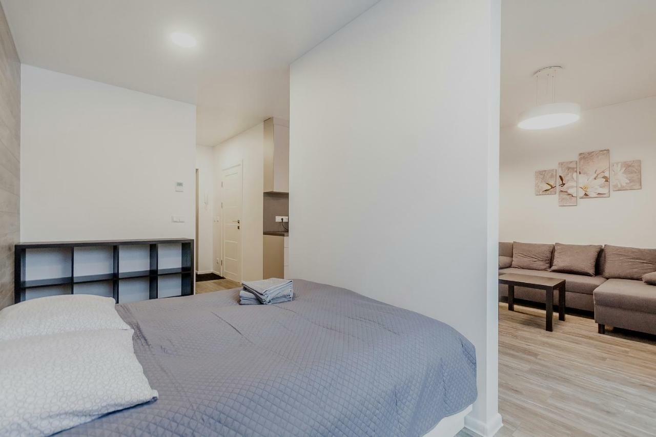 Apartments Vilnius 1 Near Center With A Roof Terrace And Parking Bagian luar foto