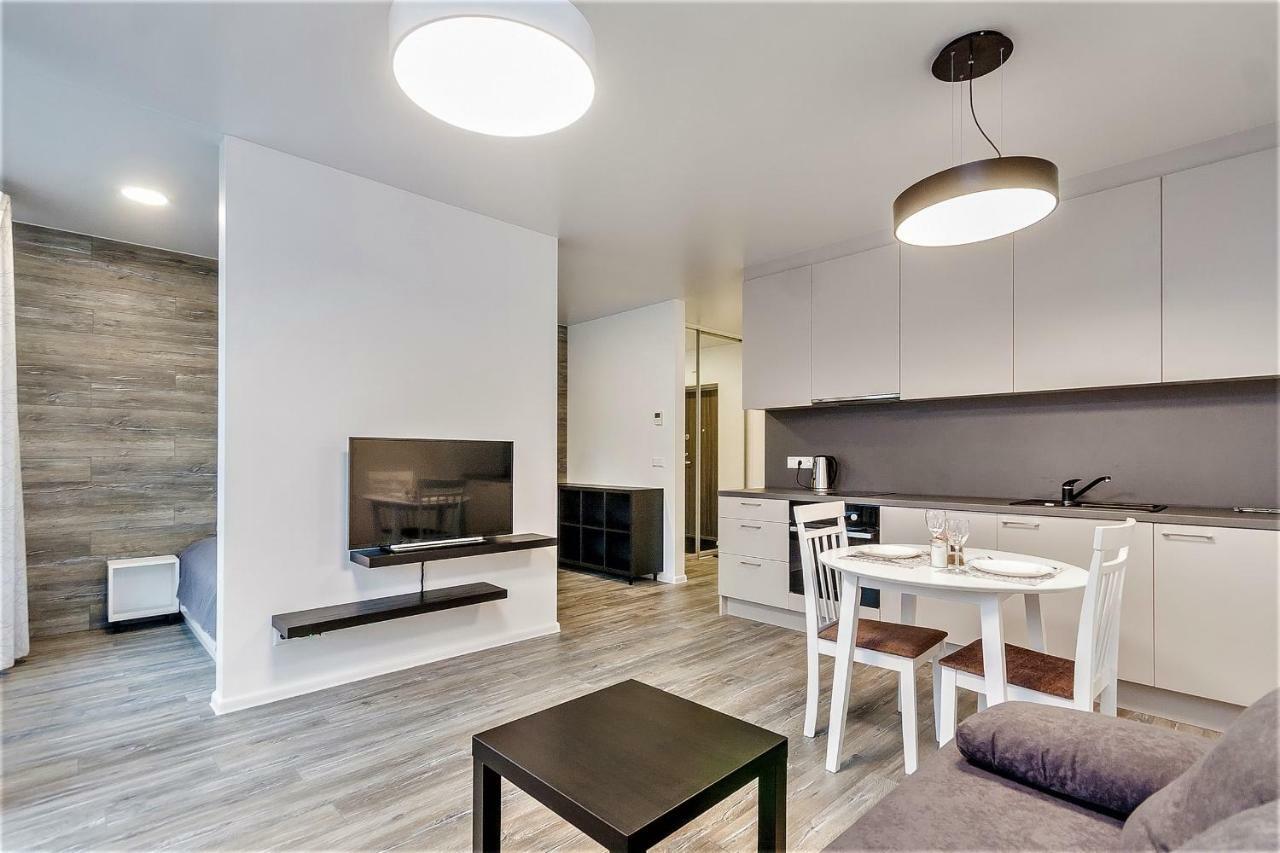 Apartments Vilnius 1 Near Center With A Roof Terrace And Parking Bagian luar foto